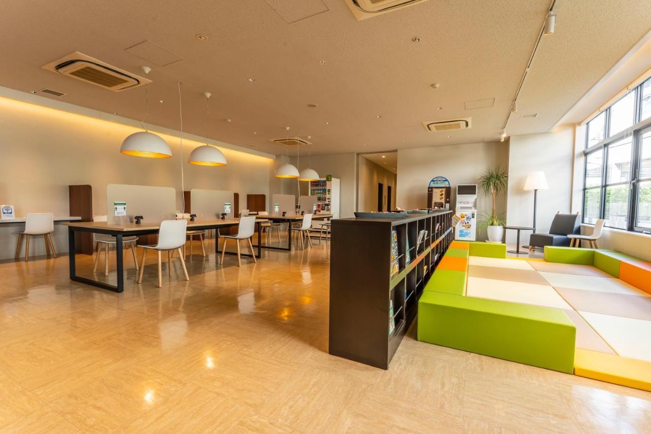 Cvs Bay Hotel Tokyo Exterior photo