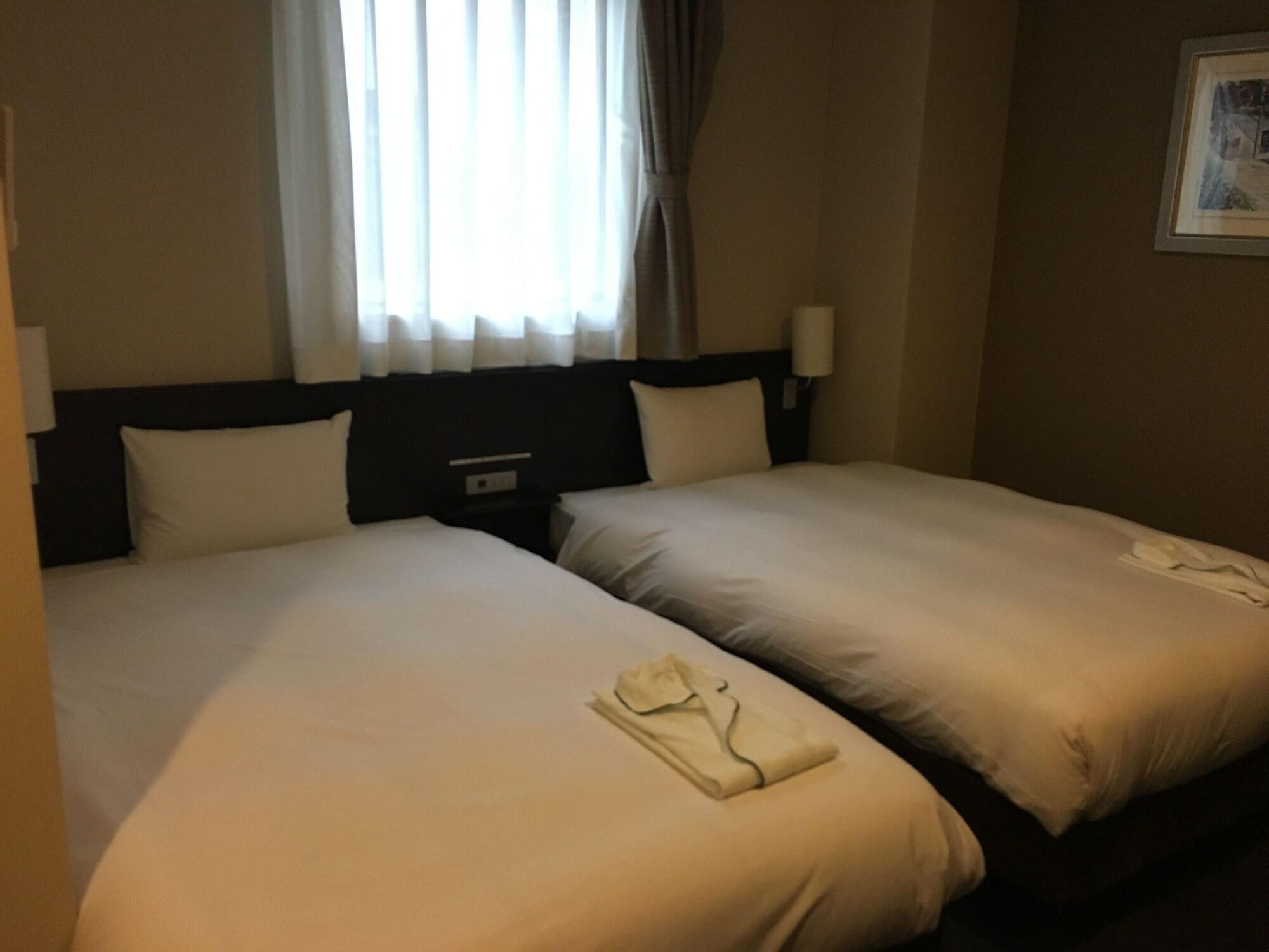Cvs Bay Hotel Tokyo Exterior photo