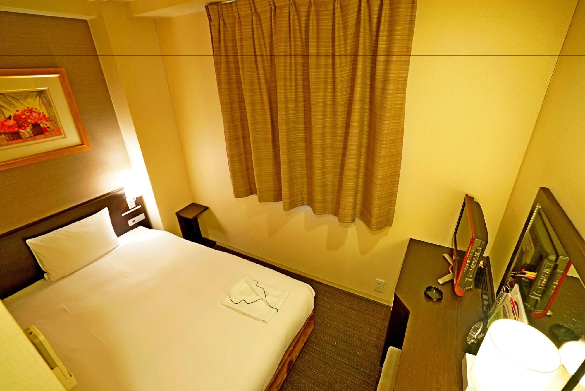Cvs Bay Hotel Tokyo Exterior photo