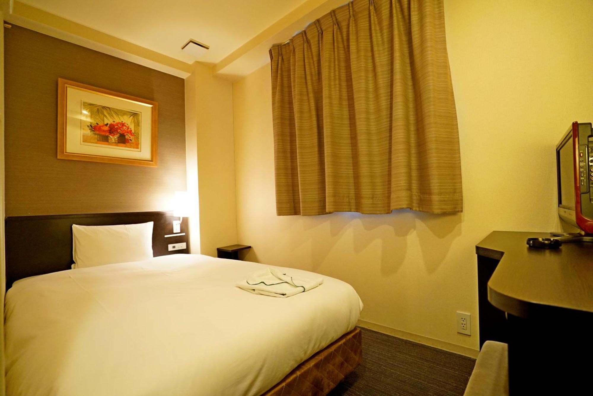 Cvs Bay Hotel Tokyo Exterior photo